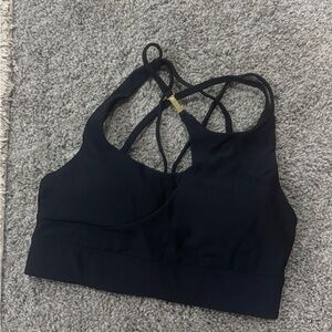Elegant Black Strappy Sports Bra